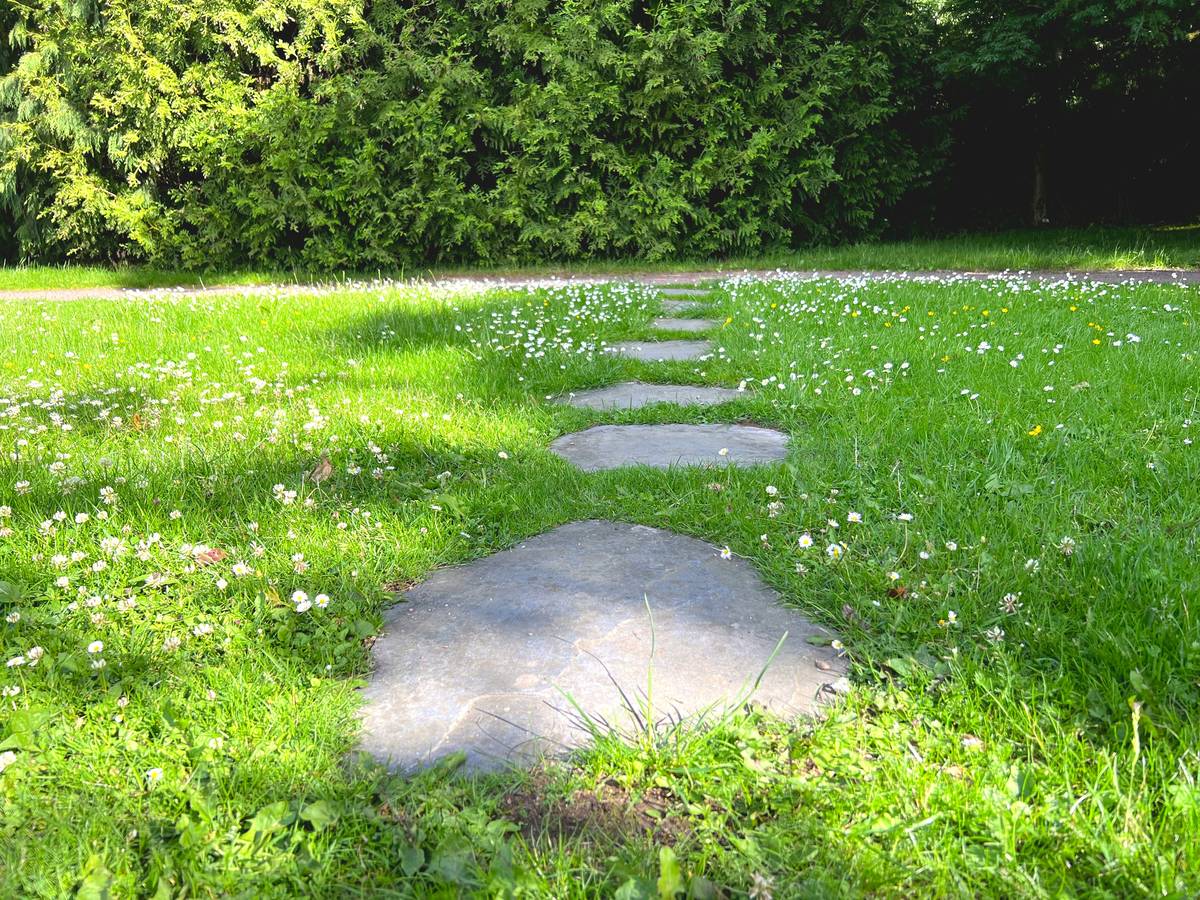 finished garden path built using correct layering technique for how to build a garden path